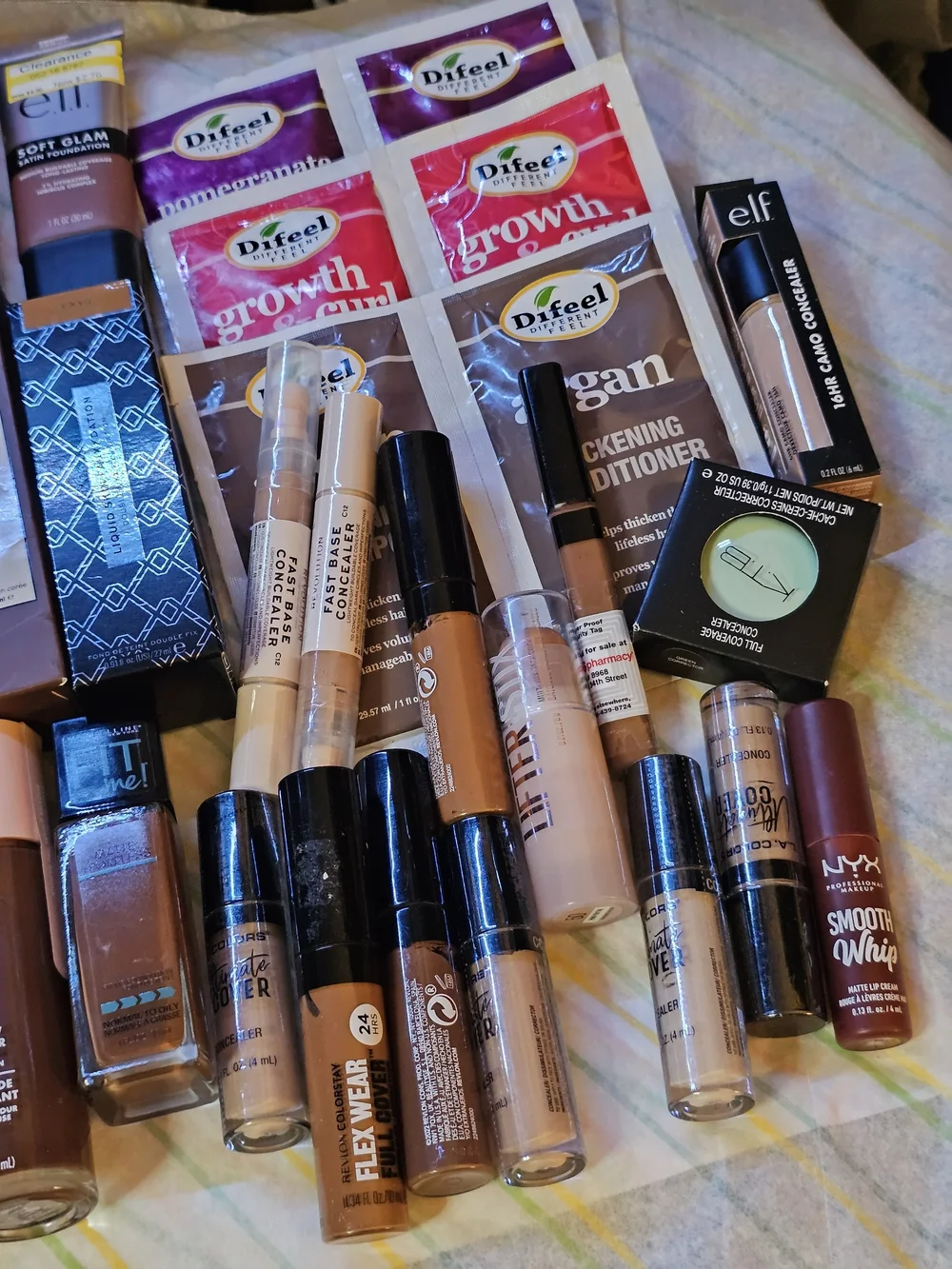 Liquid Foundation & Concealer Bundle in Various Brown Shades